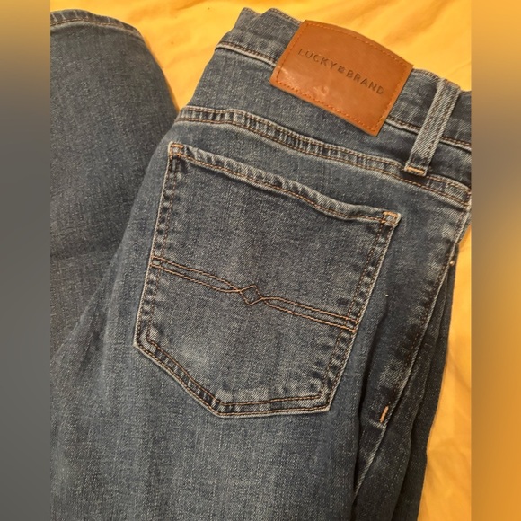 Lucky brand sweet midrise straight 10/30 - Picture 4 of 11